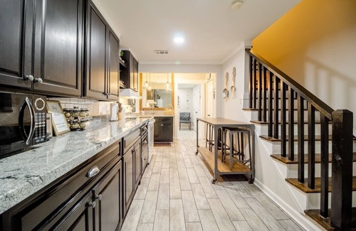 Peachtree City House | 5 Star - Basement Apt - 2 BD - Pet Friendly