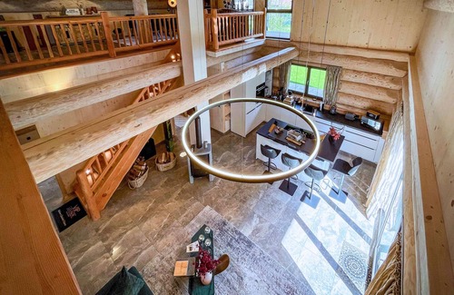 Allenbach Ski Chalet | 5-star nature chalet to the Franz National Park, incl. e-car