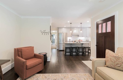 Plaza Midwood House | 5-Star *Sparkling Clean* Modern Luxury Near Uptown