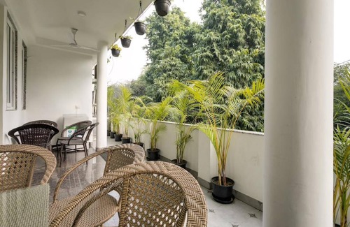 New Friends Colony Apartment | 50 m² Apartment ∙ 3 bedrooms ∙ 10 guests