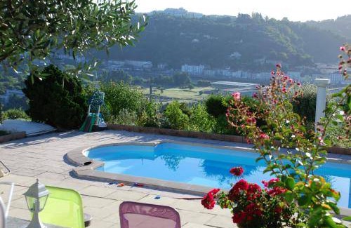 Sainte-Colombe Apartment | 50 m² Apartment ∙ 1 bedroom ∙ 4 guests