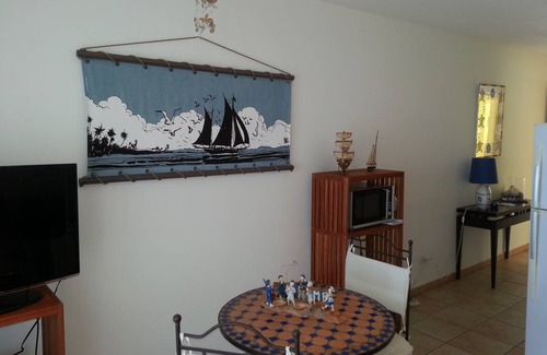 Trois-Bassins Apartment | 50 m² Apartment ∙ 1 bedroom ∙ 2 guests