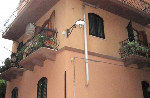 Taormina City Centre Apartment | 50 m² Apartment ∙ 1 bedroom ∙ 2 guests