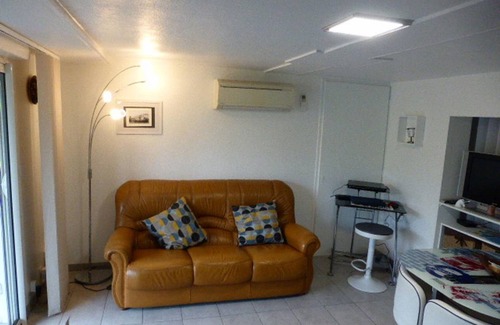 Latresne Apartment | 50 m² Apartment ∙ 2 bedrooms ∙ 4 guests