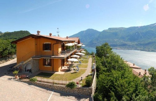 Tignale Apartment | 50 m² Apartment ∙ 2 bedrooms ∙ 4 guests