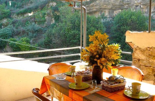 Dolceacqua Apartment | 50 m² Apartment ∙ 1 bedroom ∙ 2 guests