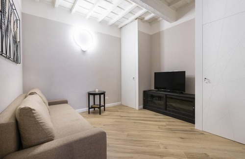 Sant' Ambrogio Apartment | 50 m² Apartment ∙ 1 bedroom ∙ 2 guests