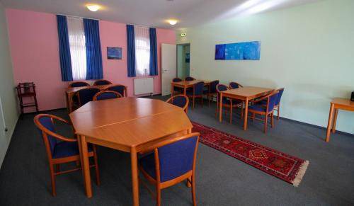 Linden-Sud Hotel | 50 m² Hotel ∙ 2 bedrooms ∙ 5 guests