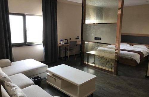 Nantong Hotel | 50 m² Hotel ∙ 2 bedrooms ∙ 3 guests