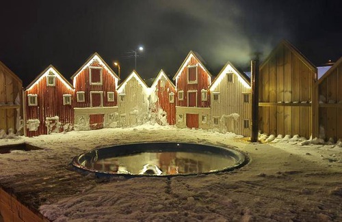 Batsfjord Apartment | 50 m² Serviced apartment ∙ 3 bedrooms ∙ 5 guests