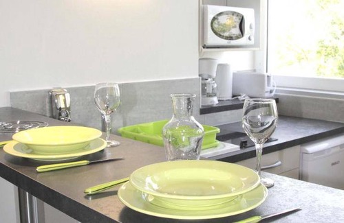 Bessines Apartment | 50 m² Serviced apartment ∙ 2 bedrooms ∙ 7 guests