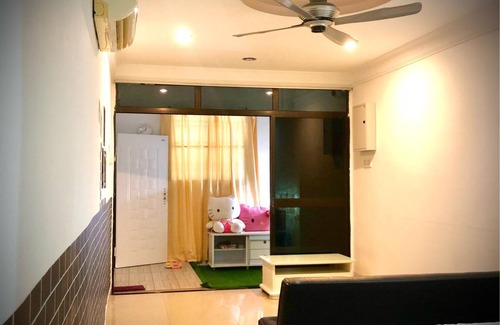 Teriang House | 500 m² House ∙ 2 guests