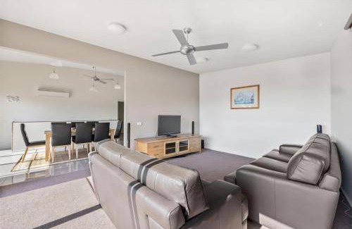 Marengo House | 500 m² House ∙ 3 bedrooms ∙ 8 guests