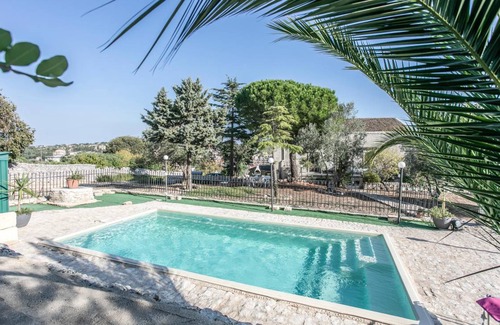 Modica House | 500 m² House ∙ 6 bedrooms ∙ 15 guests