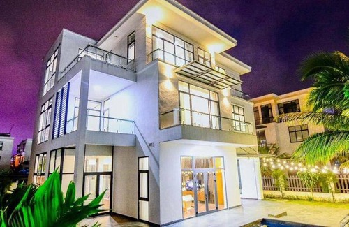 Sam Son Resort | 500 m² Resort ∙ 10 bedrooms ∙ 33 guests