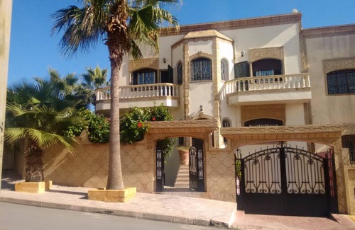 Hay Chemaaou Villa | 500 m² Villa ∙ 5 bedrooms ∙ 16 guests