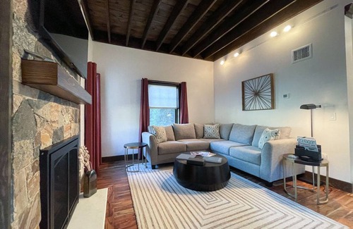 Wyoming Cabin | 507 m² Cabin ∙ 2 bedrooms ∙ 5 guests