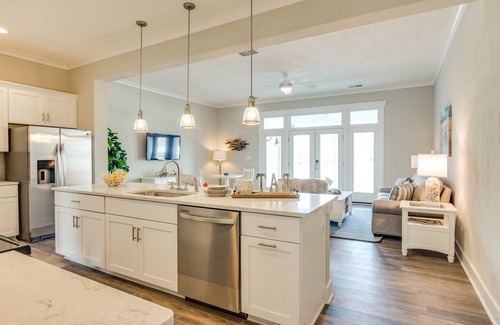 Northeast Virginia Beach House | 507 The Virginia Beach Shore House