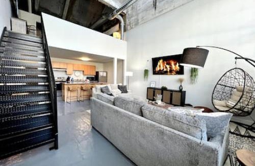 Otterbien Home Apartment | 5104 Cartridge Factory Loft