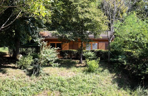 Sauveterre-de-Rouergue Ski Chalet | 52 m² Chalet ∙ 2 bedrooms ∙ 8 guests