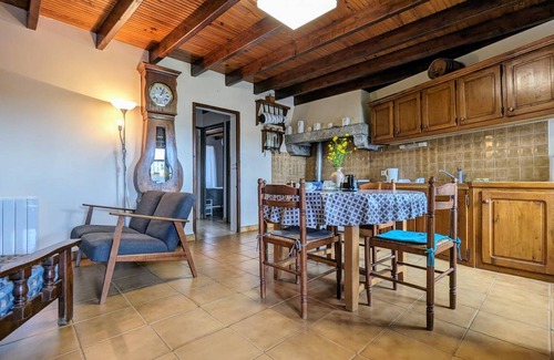 Saint-Ilpize Cottage | 52 m² Cabin ∙ 2 bedrooms ∙ 4 guests