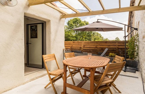 Saint-Colomban Cottage | 52 m² Cabin ∙ 1 bedroom ∙ 2 guests