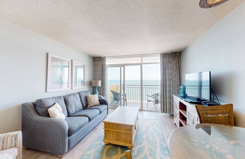Crescent Beach Condo | 52 m² Condo ∙ 1 bedroom ∙ 6 guests