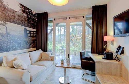 Municipality of Oldenzaal Hotel | 52 m² Hotel ∙ 5 guests
