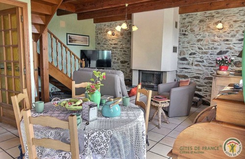Ploubazlanec House | 53 m² Gîte ∙ 2 bedrooms ∙ 4 guests
