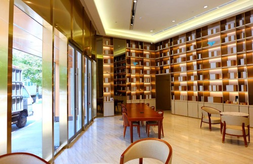 Wenzhou Hotel | 53 m² Hotel ∙ 4 guests