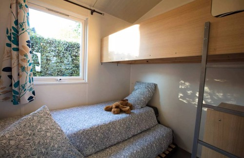 Fleurie House | 53 m² Mobile home ∙ 5 bedrooms ∙ 9 guests