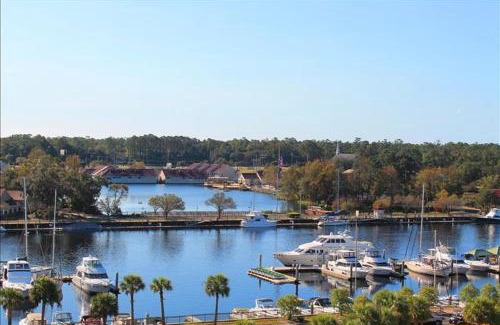North Myrtle Beach House | 5305 The Retreat Cabin