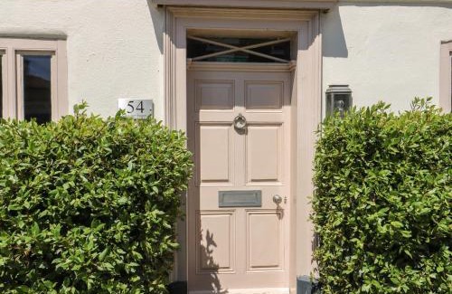 Brigg House | 54 Bridge Street