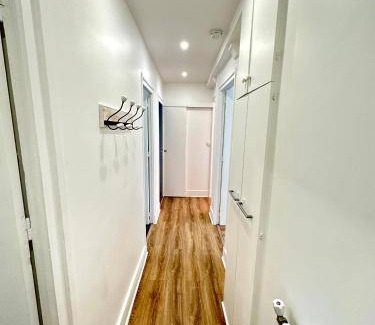 Pantin Apartment | 54 m² Apartment ∙ 2 bedrooms ∙ 6 guests