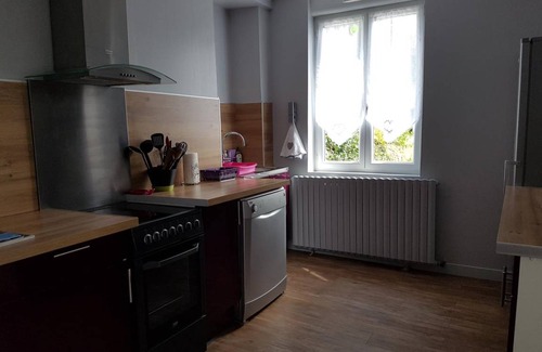 Arnac-Pompadour House | 55 m² Gîte ∙ 1 bedroom ∙ 3 guests