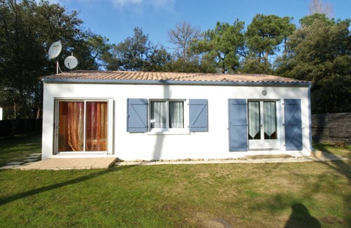 Les Conches House | 55 m² House ∙ 2 bedrooms ∙ 4 guests