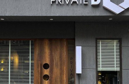 Truc Bach Hotel | 55 m² Hotel ∙ 3 guests