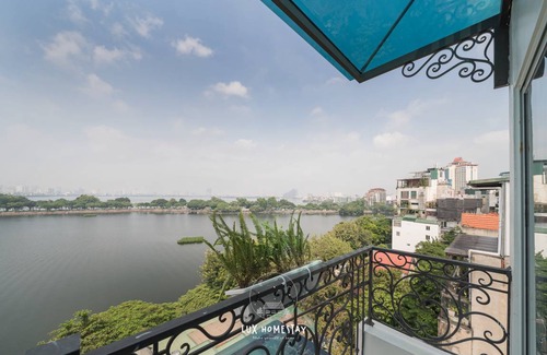 Truc Bach Hotel | 55 m² Hotel ∙ 3 guests