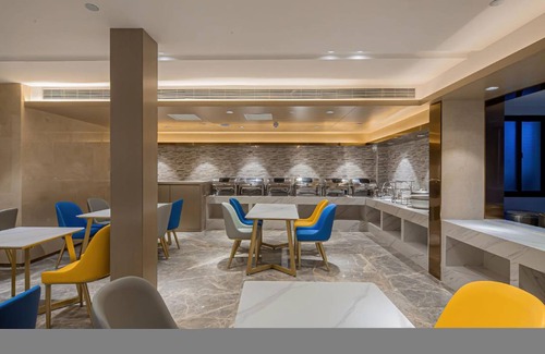 Yueyang Hotel | 55 m² Hotel ∙ 4 guests