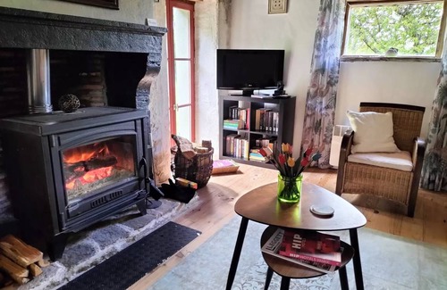 Sazeray House | 55 m² House ∙ 1 bedroom ∙ 2 guests