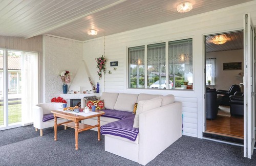 Hallevik House | 55 m² House ∙ 2 bedrooms ∙ 4 guests