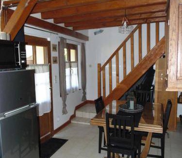 Rugles House | 55 m² House ∙ 2 bedrooms ∙ 4 guests