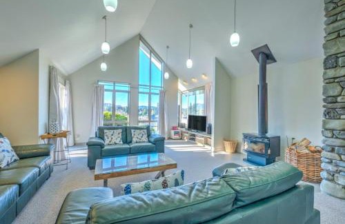 Hanmer Springs House | 55 St James Avenue