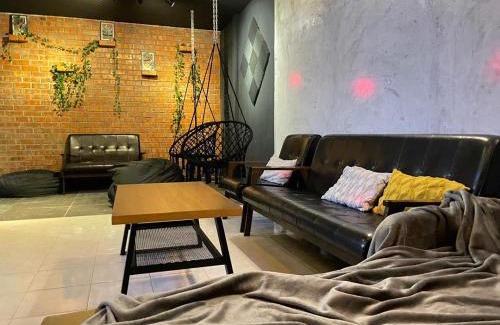 Taman Tun Sambanthan Apartment | 56 Glory 3min to beach private swimming pool BBQ Steamboat