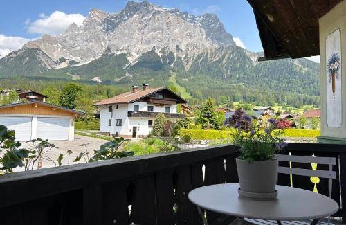 Ehrwald Apartment | 56 m² Apartment ∙ 2 bedrooms ∙ 4 guests