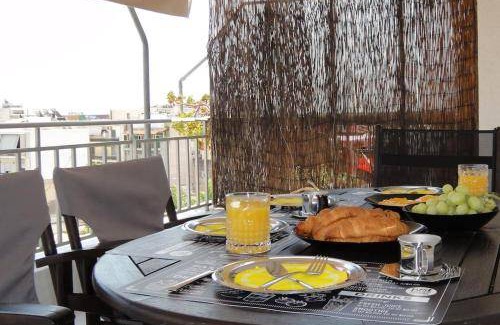 Nikaia-Agios Ioannis Rentis Apartment | 56 m² Apartment ∙ 1 bedroom ∙ 4 guests