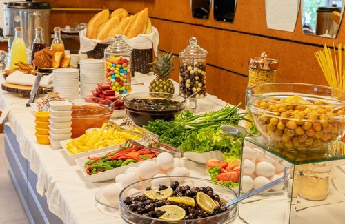 Guzelyurt Hotel | 56 m² Hotel ∙ 8 guests