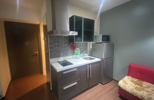 Downtown Condo | 56th Flr Makati View Knightsbridge Residences, Sauna, Full-Gym, Pool, Netflix