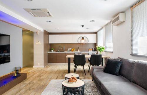 Lodz Apartment | 57 m² Apartment ∙ 1 bedroom ∙ 5 guests