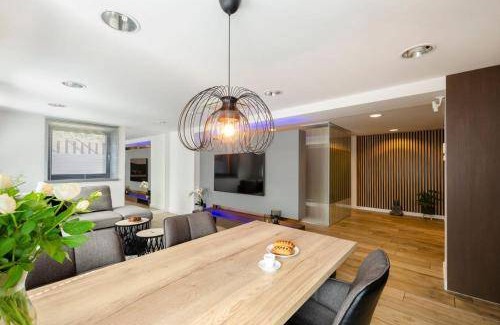 Lodz Apartment | 57 m² Apartment ∙ 1 bedroom ∙ 5 guests